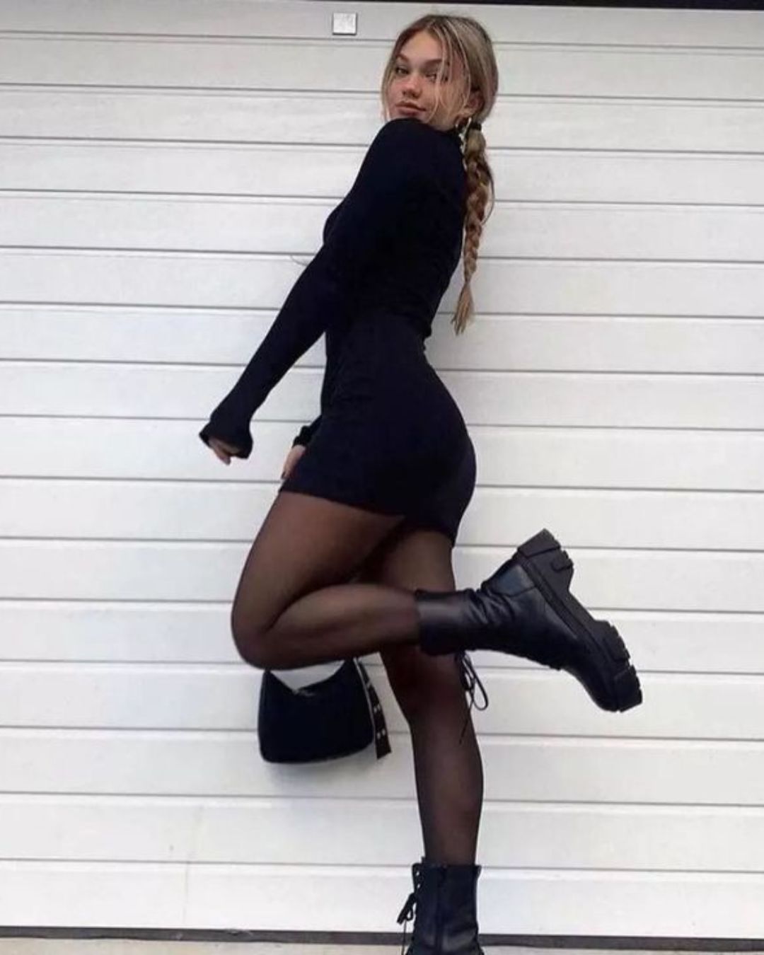 CALZA EFECTO PIEL (TIPO FAJA)