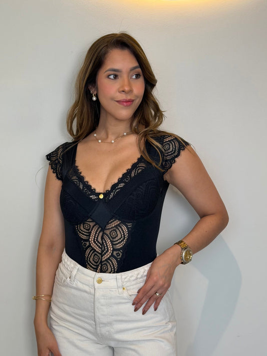 BODY COSMOPOLITAN (NEGRO)